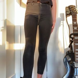 Black Skinny Jeans